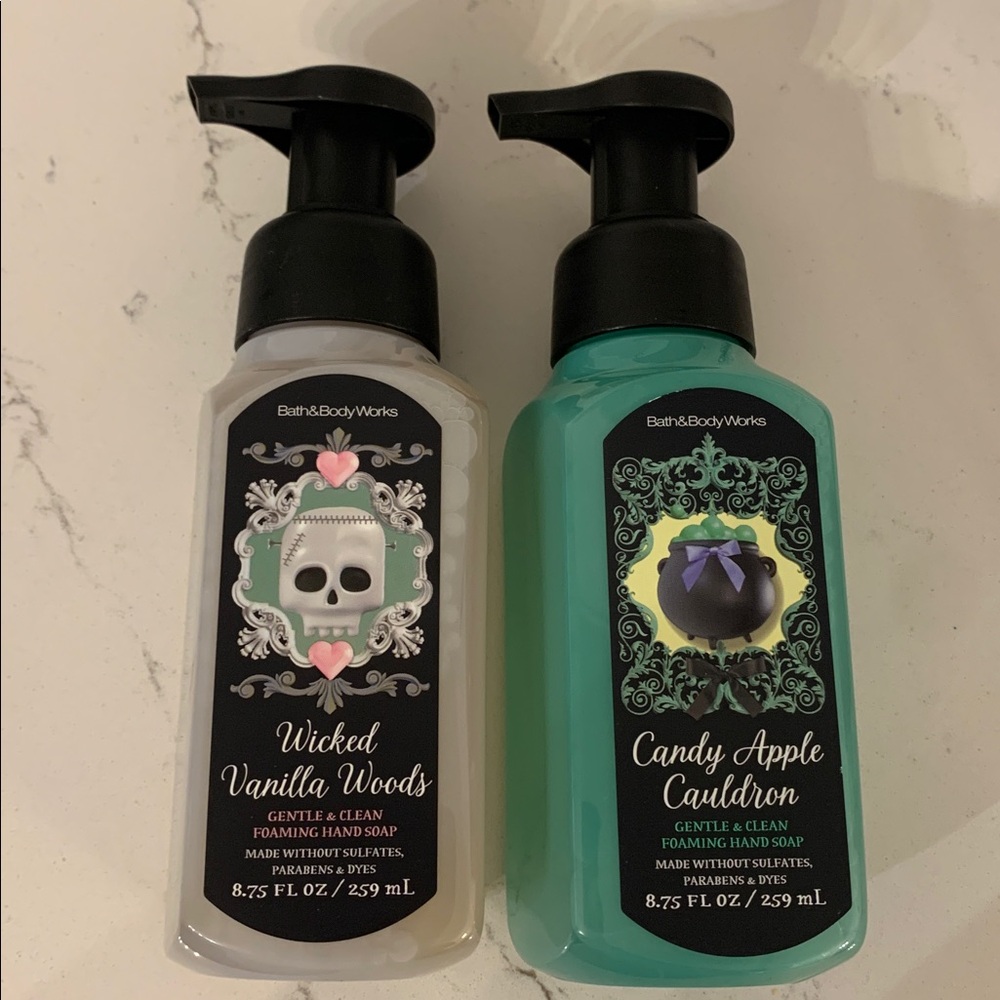 Bath & Body Works Candy Apple Cauldron Wicked Vanilla Woods Hand Soap. New!